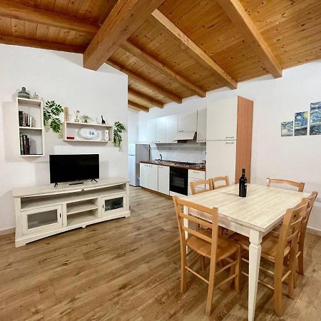 Casa Vacanze Sisuledda Орозеи Экстерьер фото
