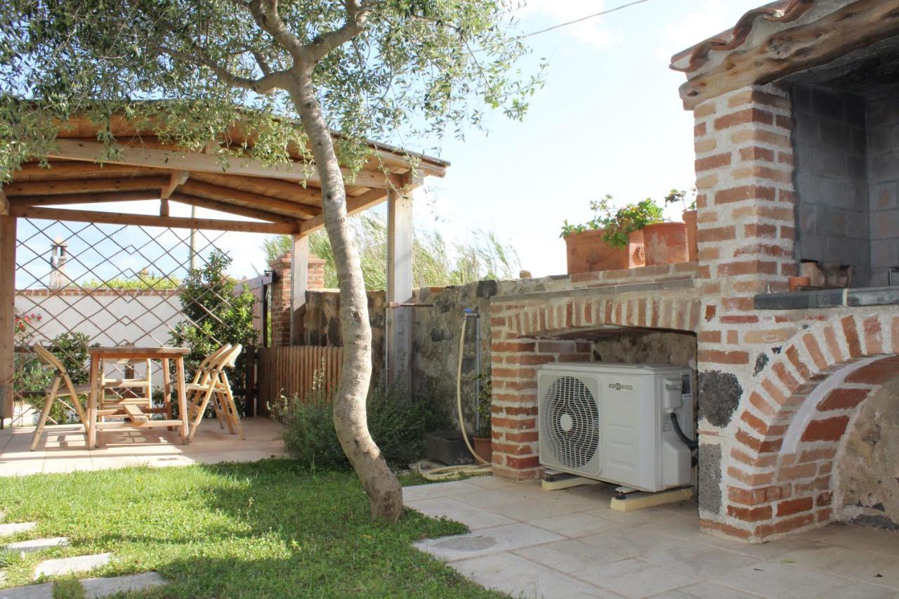 Casa Vacanze Sisuledda Орозеи Экстерьер фото