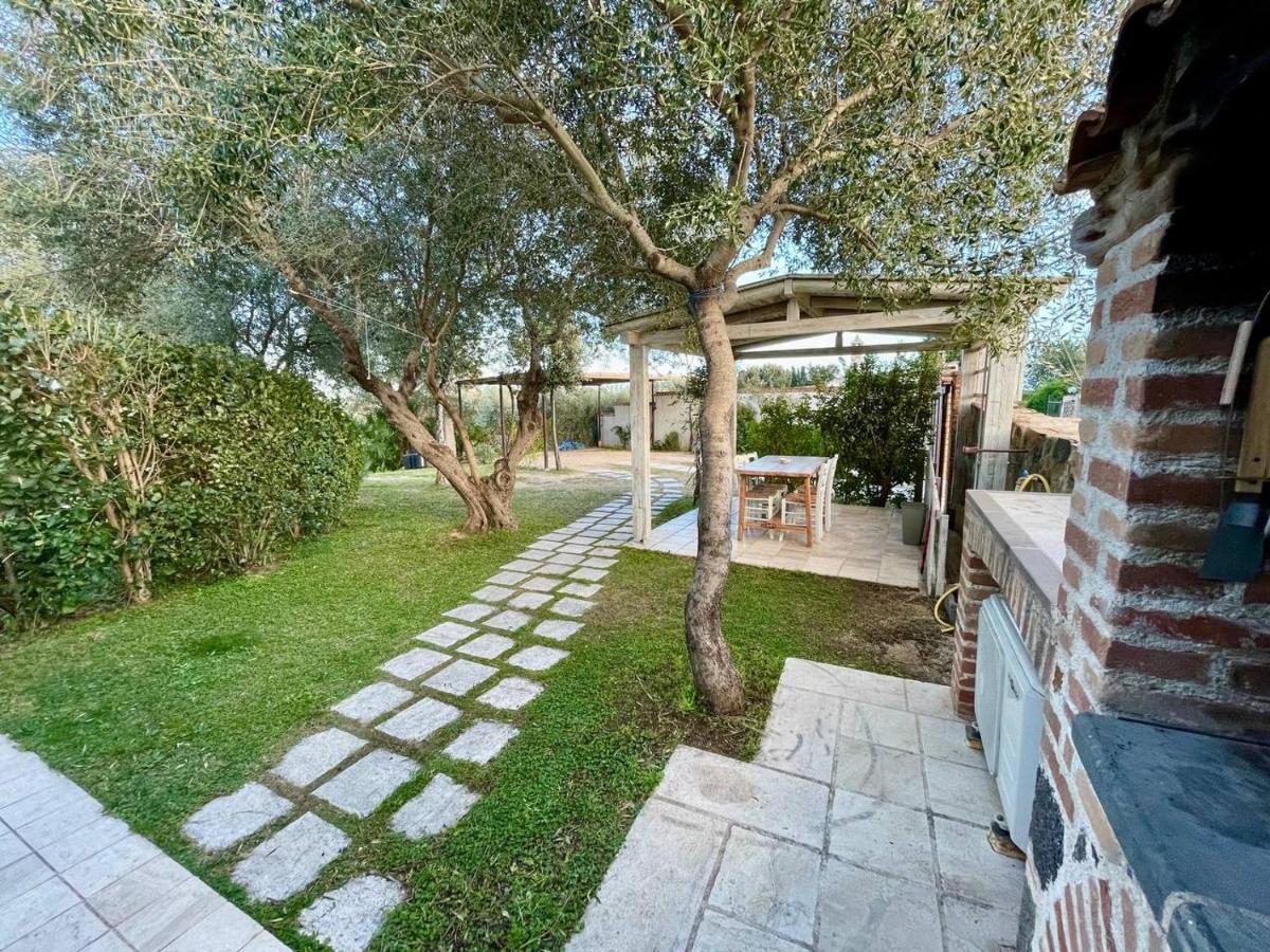 Casa Vacanze Sisuledda Орозеи Экстерьер фото