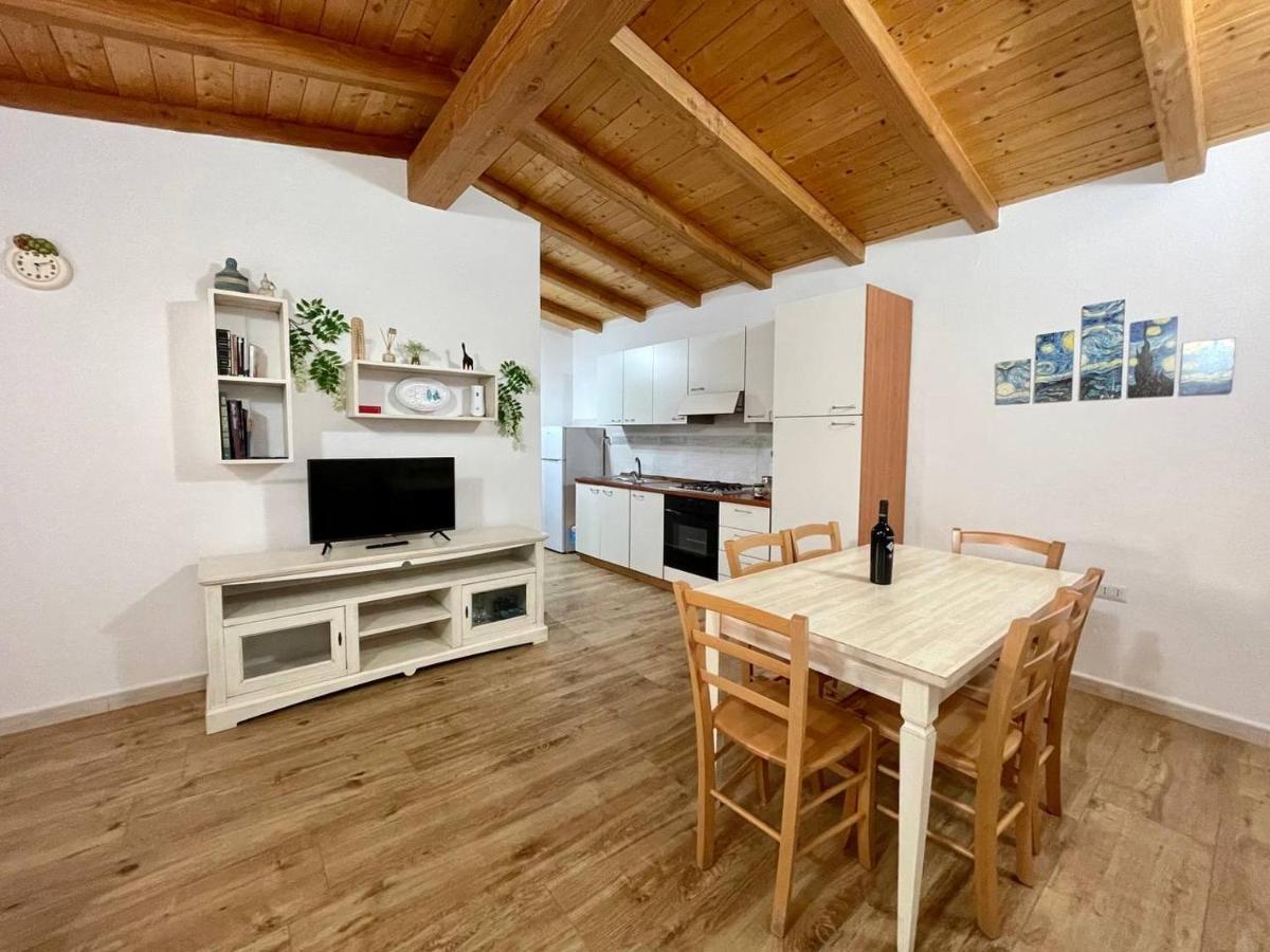 Casa Vacanze Sisuledda Орозеи Экстерьер фото